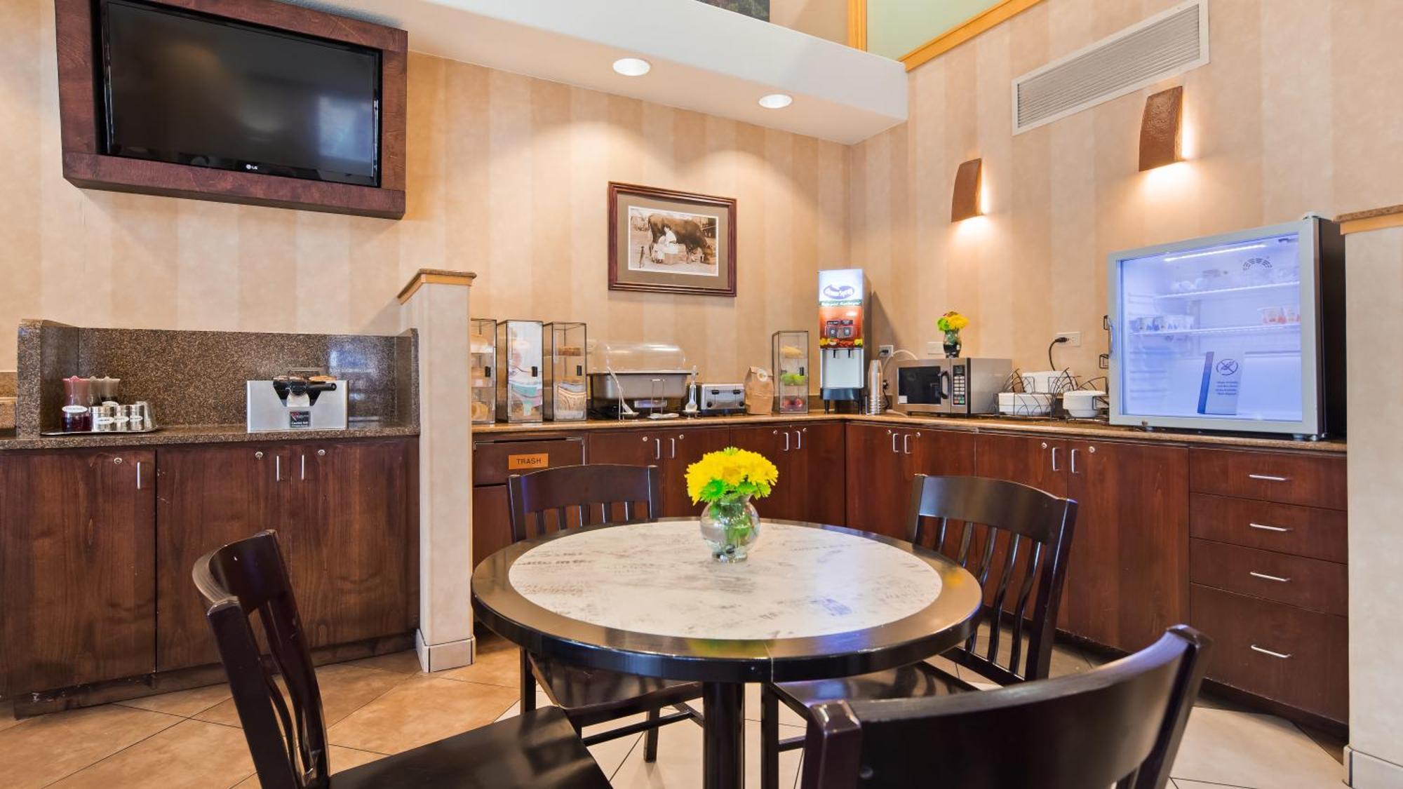 Best Western University Inn Fort Collins Eksteriør billede